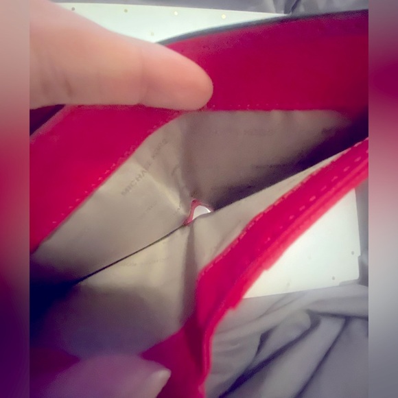 Michael Kors Slim Leather Wallet - Picture 7 of 10